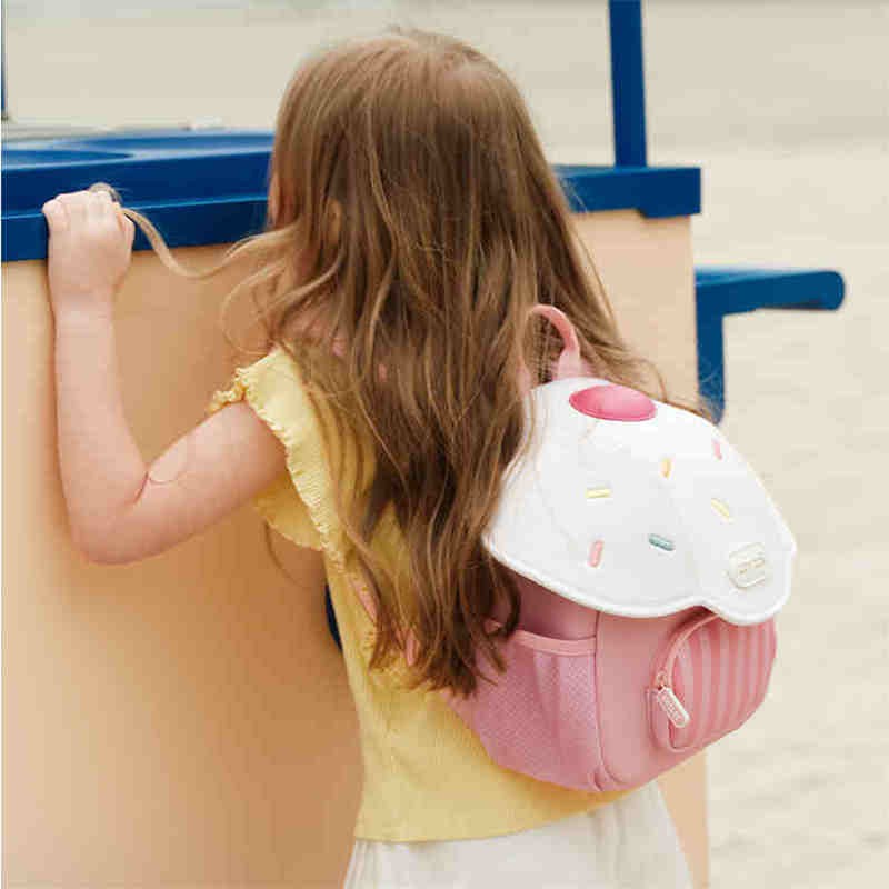 zoy zoiizoyzoii幼儿园书包男女孩儿童书包出游背包双肩包儿童节礼物 【甜甜冰淇淋】全新礼盒包装 M+(适合3-8岁)