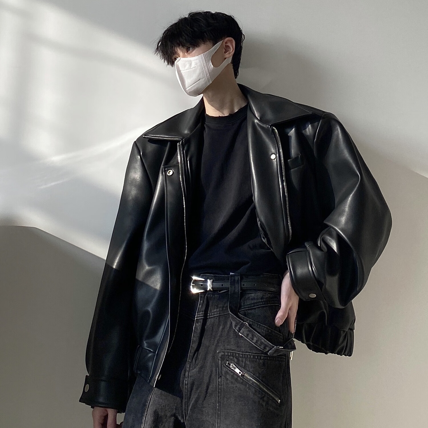 夹克飞行员夹克工装外套易穿搭高级感垫肩皮男宽松春秋翻领短 黑皮衣