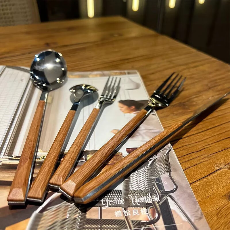 牛排刀叉勺三件套装家用西餐叉子勺子ins高颜值不锈钢仿木纹餐具 西餐五件套