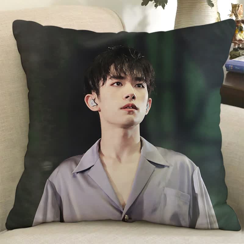 易烊千玺周边抱枕定制tfboys千纸鹤同款人形玩偶海报应援生日礼物 13