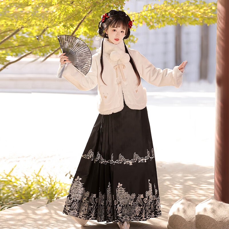 明制拜年汉服女2023新款冬季螺钿马面套装 望秋阁 黑色四[外衣 里 