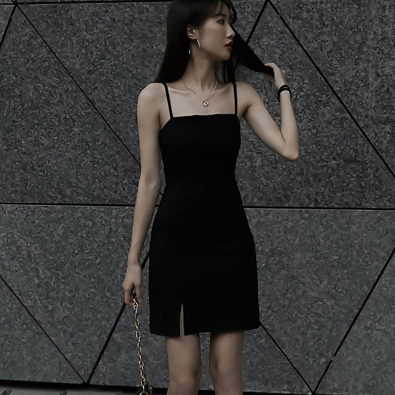 夏天穿的漏肩吊帶裙女生性感打底穿的裙子黑色開(kāi)叉吊帶裙女夏外穿修身顯瘦連衣裙赫本風(fēng)氣質(zhì)復(fù)古內(nèi)搭小黑裙 優(yōu)質(zhì)黑+中款 建議身高154-164 XL 112-124斤