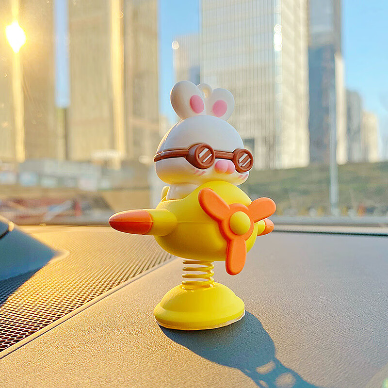 其他卡通木马摇摇乐车载摆件男女潮流玩偶摆饰创意家居桌面装饰品批发