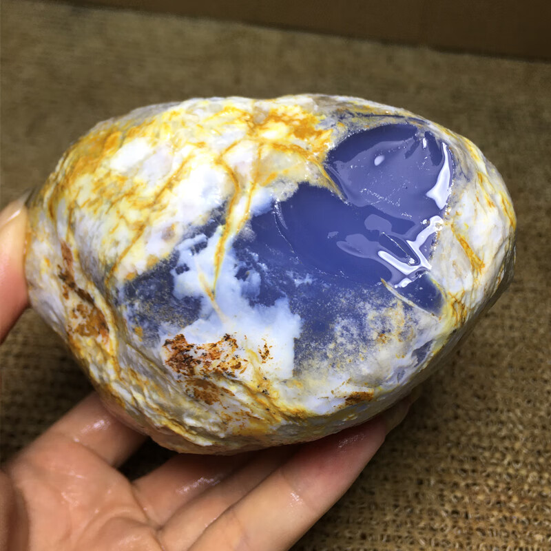 聪蝶玉石土耳其6a收藏级冰种蓝玉髓原石蓝宝石手镯手链吊坠毛料