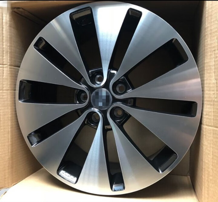 缘典适用于18寸k5轮毂 起亚k5 k3福瑞迪铝合金轮毂18寸起亚k5钢圈