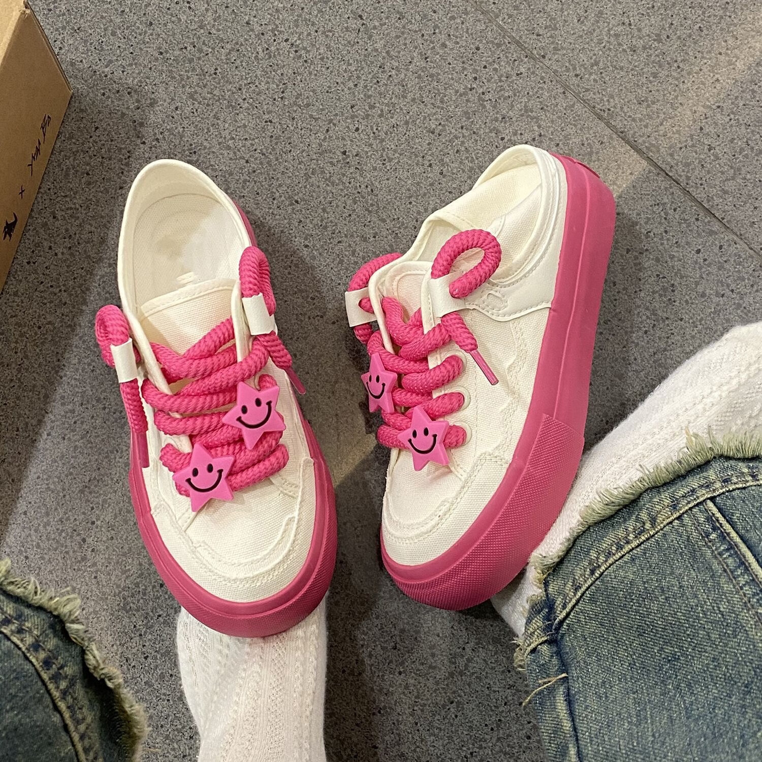 回力瑞草莓女鞋帆布鞋春秋夏休闲百搭板鞋厚底一脚蹬街拍透气舒适小白