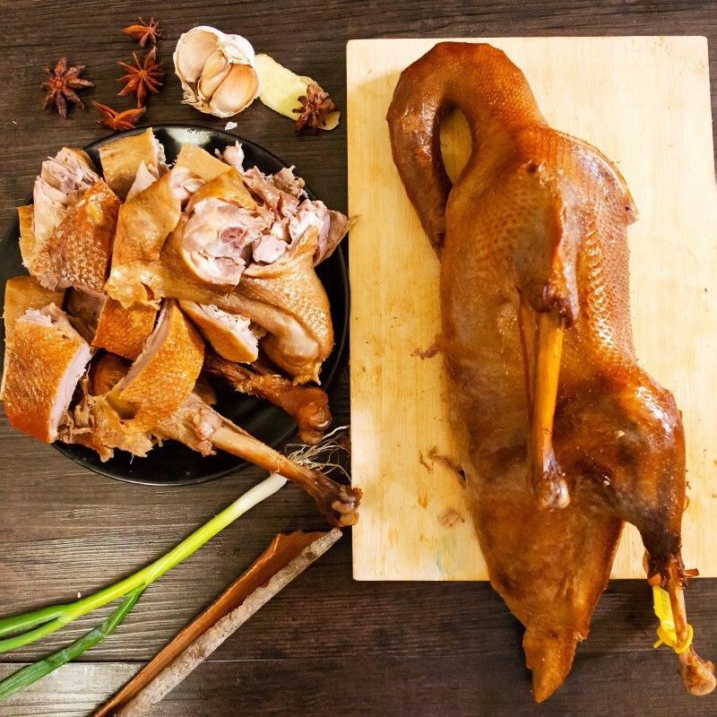 对青烤鹅哈尔滨熟食东北特产烧鹅散养真空发货1.