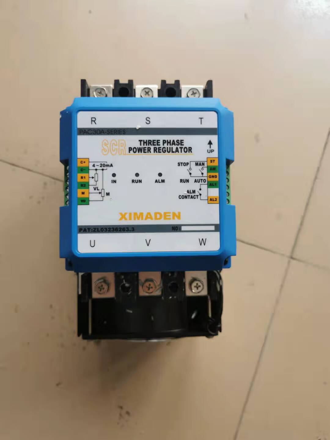 直销原装北京希曼顿ximaden三相调压调功器pac30zac28uza 乳白色