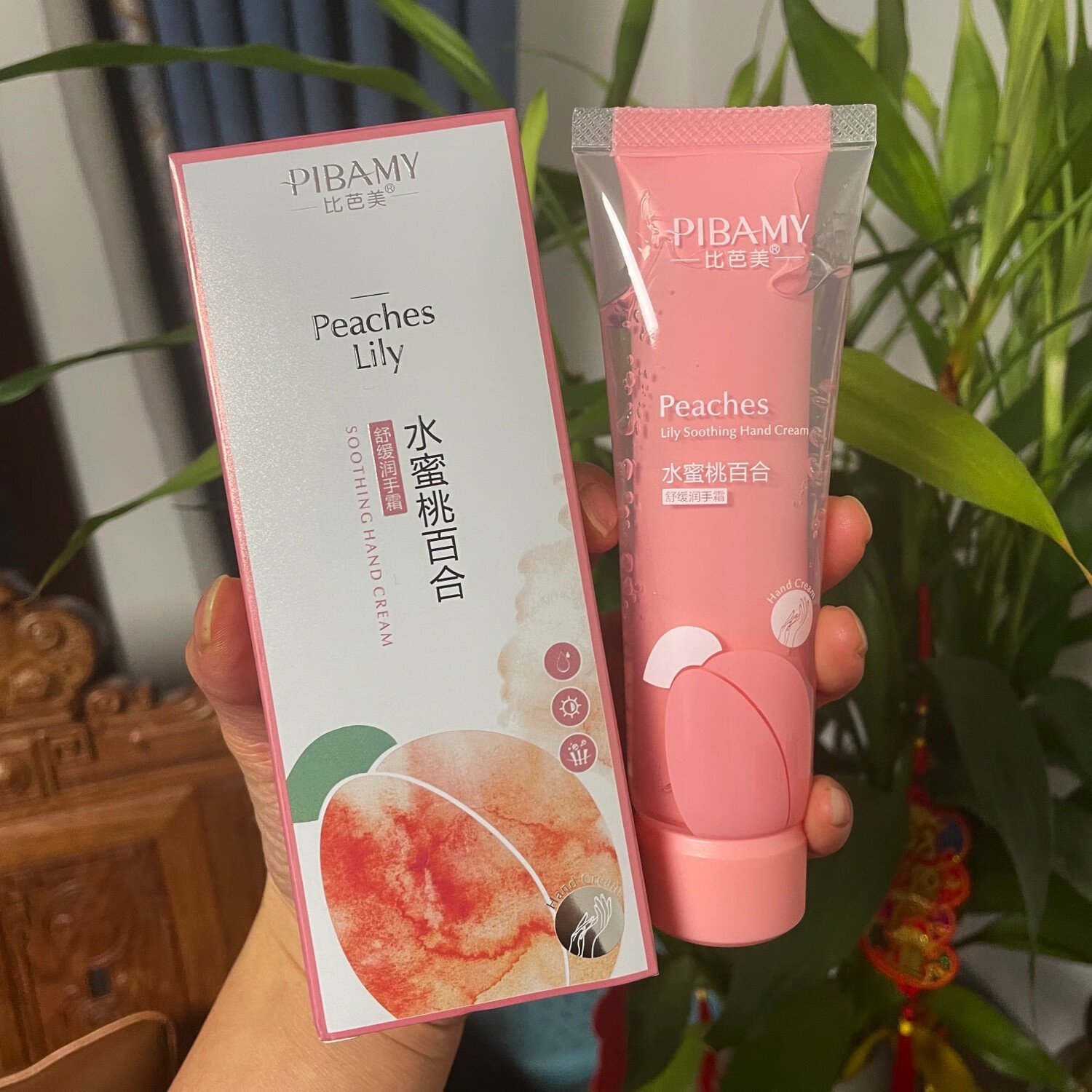 比芭美(pibamy)水蜜桃百合双管护手霜绿茶乳木果滋润手霜80g 水蜜桃