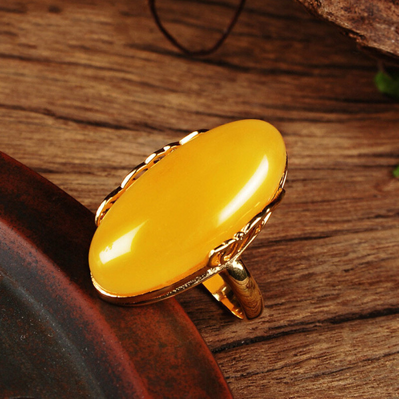 恋上心天然蜜蜡戒指女 鸡油黄老蜜琥珀雕花指环925银镶活口可调 图片