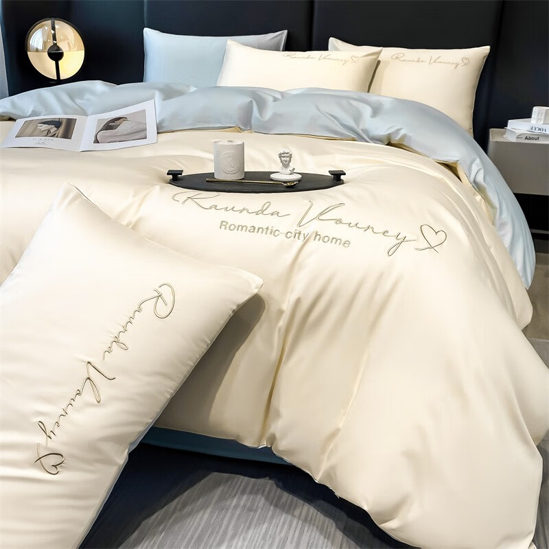 南极人（Nanjiren）床上四件套纯色水洗棉刺绣裸睡床单被套床品套件双人家用宿舍 R款奶昔白-风铃兰 1.8m床笠款四件套-被套2.0x2.3
