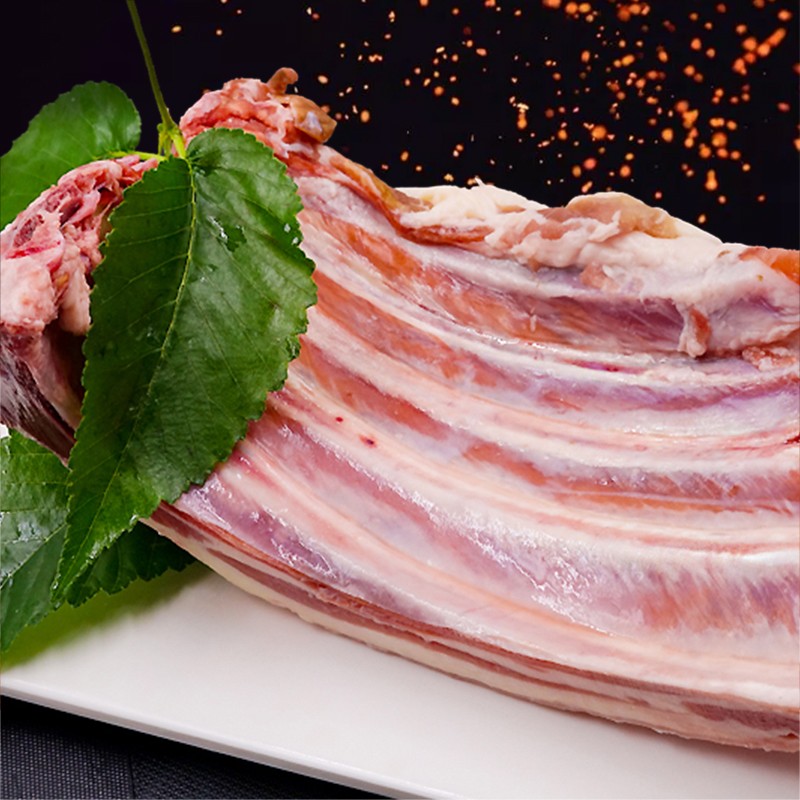 碱滩羊清香无膻羊排