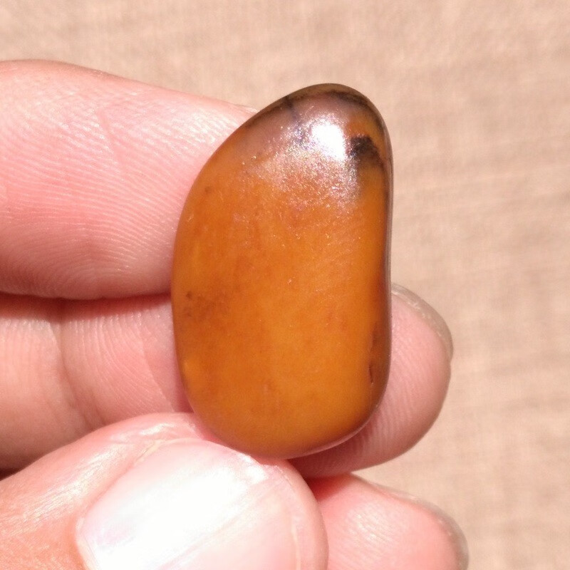 新疆和田玉吊坠鸡油黄黄玉籽料原石手链戒面和田玉手串女士