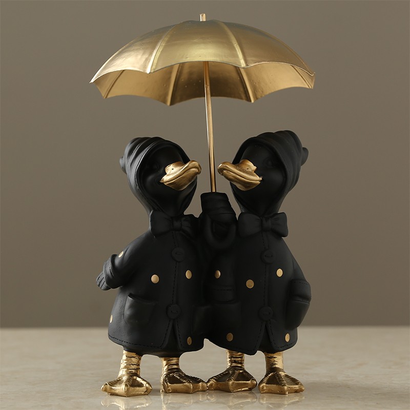 达鸭子摆件家居装饰电视柜玄关书房轻奢动物 黑金小鸭撑伞摆件101815