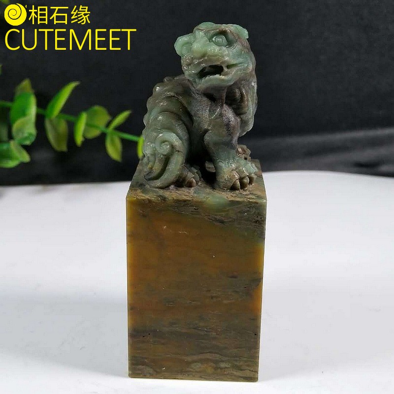 相石缘花绿纹青田石貔貅印章摆件一物一图