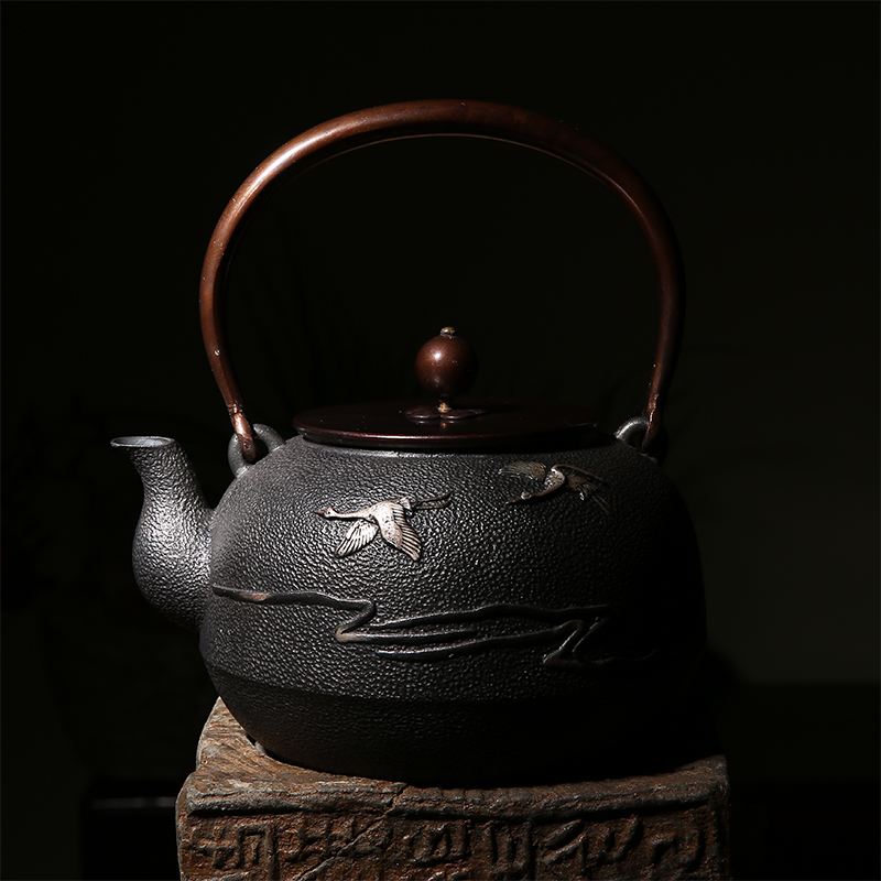 金铸堂金鑄堂 日本原装进口铁茶壶茶具 手工铸铁壶南部铸铁壶
