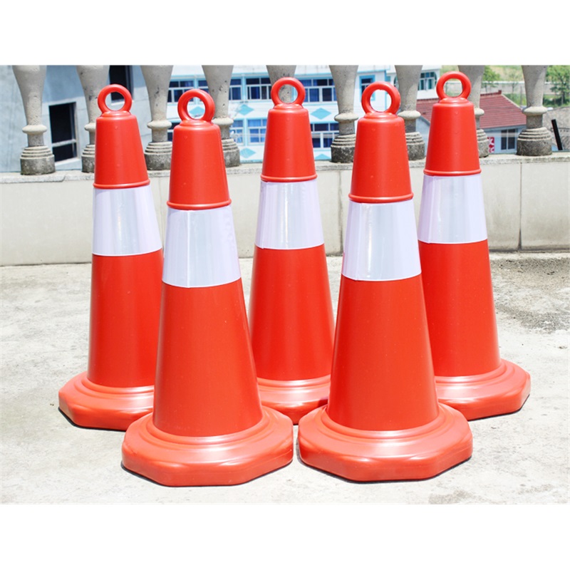 70cm塑料反光路锥路障锥塑料提环圆锥雪糕筒交通警示锥