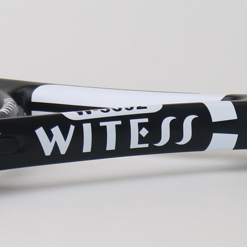 WITESS网球拍碳素复合有两个球拍吗？