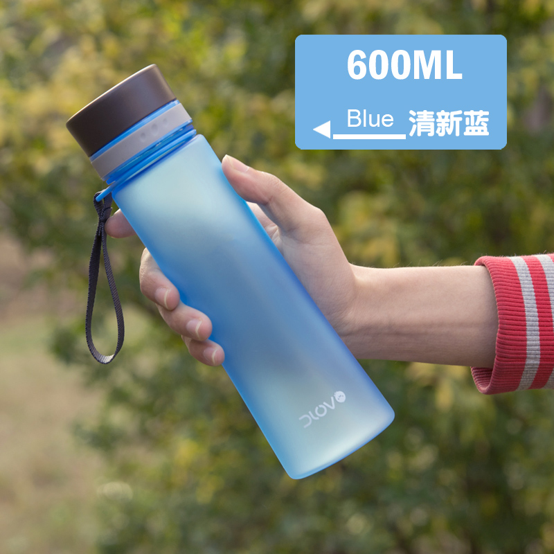 富光便携运动水杯大容量磨砂太空杯学生健身水瓶随手杯子 清新蓝 600ML