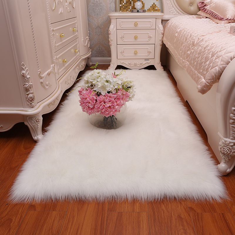 牧诺床边毯卧室地毯客厅毛绒简约加厚长毛绒可爱毯房间地毯 毛绒 纯白色 80*200厘米