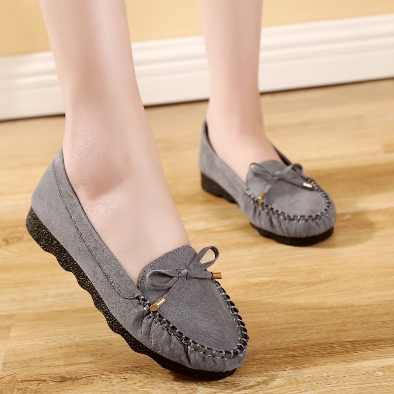 老北京布鞋女鞋平底女休闲工作鞋黑蝴蝶结妈妈鞋舒适软底透气豆豆鞋 灰色 38怎么看?
