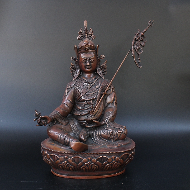 铜佛像密宗佛像莲花生大师佛像摆件尼泊尔工艺藏传藏佛古玩收藏家居