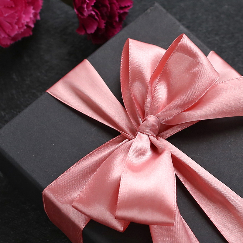 艾晴手贺手绑礼品缎带礼盒高档硬壳定制新年春节生日送男女手工包装伴