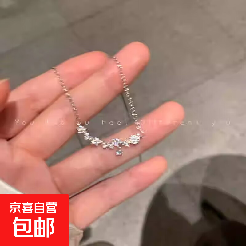 精致星星项链女轻奢小众设计高级感锁骨链爆款配饰品简约风送礼物 星星项链
