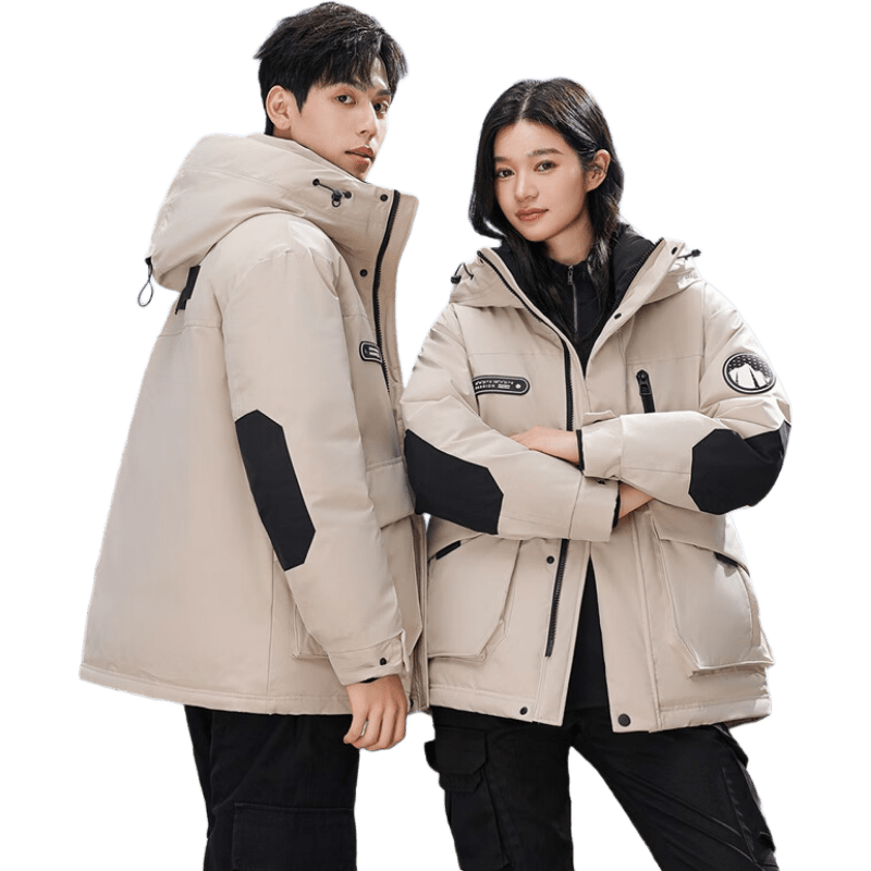 鸭鸭（YAYA）王一博同款羽绒服女冬季新款冲锋衣外套保暖潮流泡芙面包服小个子 燕麦色 M 【建议110-120斤】