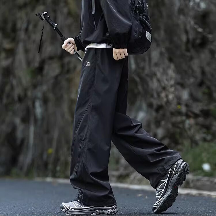 骆驼(CAMEL)户外冲锋裤子男春秋款软壳裤防风耐磨速干工装伞兵裤休闲裤阔腿裤 黑色【加绒款】 4XL