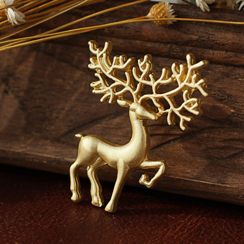 月蝶(yuedie)韩国新款亚光金色森系麋鹿 梅花鹿胸针 萌萌气质可爱女生