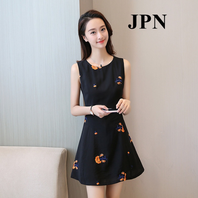 JPN香港潮牌无袖连衣裙女2024夏季新款小个子收腰修身显瘦刺绣背心裙 黑色 XL