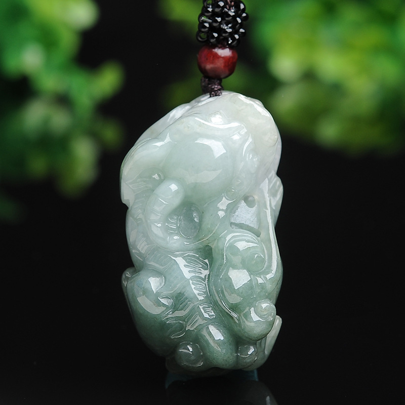 翡翠飘花貔貅玉吊坠 a货男女款玉坠手工雕刻皮丘男女款挂件炫石为玉附