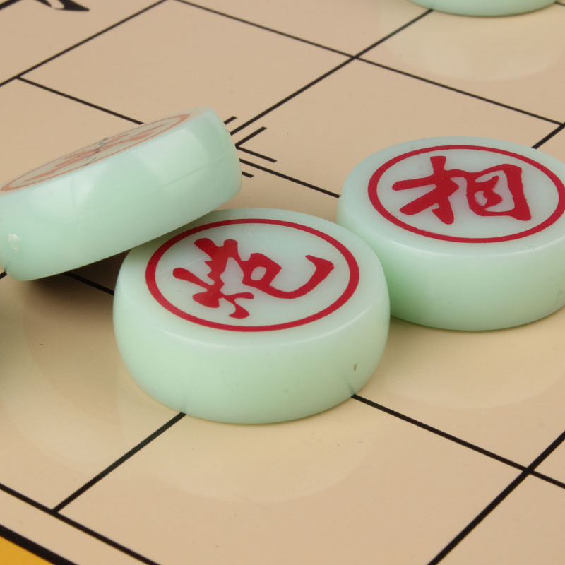 中国象棋龙动力中国象棋磁性可折叠便携式学生儿童成人培训磁性大号最新款,只选对的不选贵的？