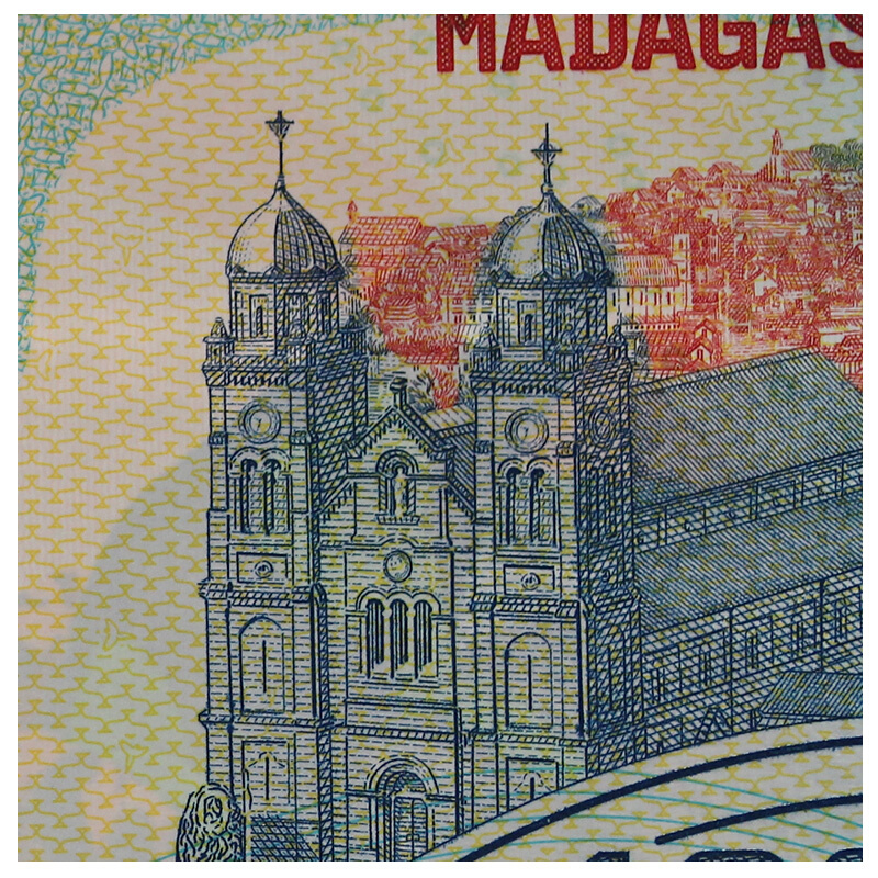 【藏邮】全新外国钱币 非洲马达加斯加纸币收藏 年份随机