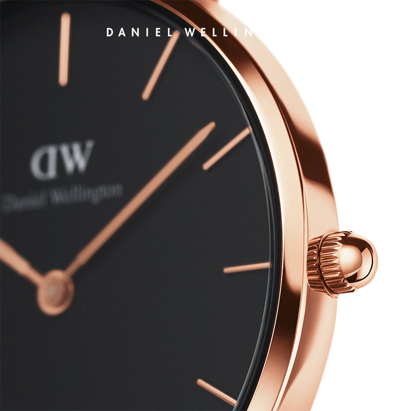 丹尼尔惠灵顿（DanielWellington）[部分爆品5折]DW手表女 简约欧美表瑞典石英腕表 生日礼物送女友 32MM金色边黑盘DW00100201