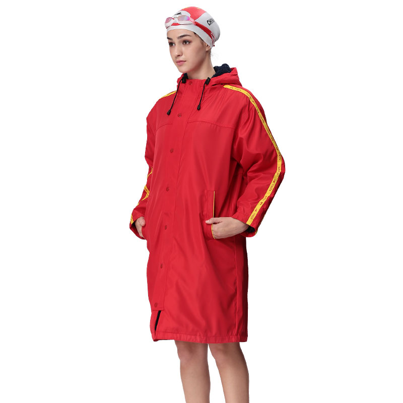 英发（YINGFA）冬季加厚 防寒 保暖 运动长大衣羊羔绒游泳大衣023 红色 XS