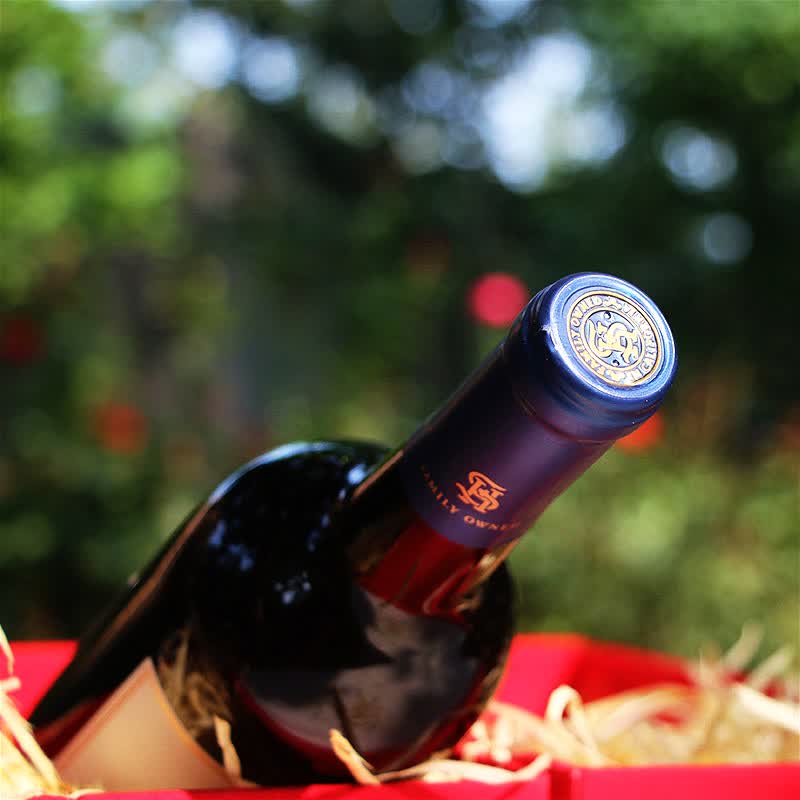 舒特家族美乐干红葡萄酒 美国原瓶进口红酒750ml新老款螺旋塞木塞随机发货