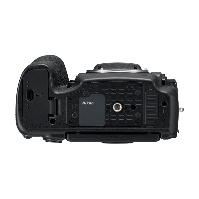 尼康D850 单反相机拍摄大合影那款镜头合适？