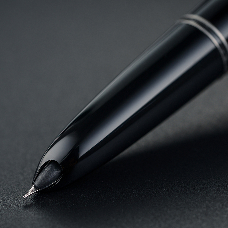 英雄钢笔616升级款学生钢笔黑色墨囊是通用款么，怎么购买墨囊呢？