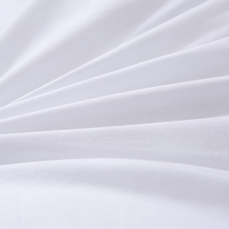 恒源祥枕芯星级羽丝绒安睡枕头长度是多少厘米，宽？