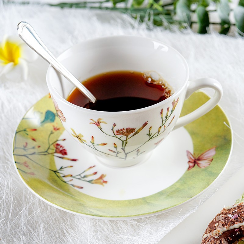 瑶华 陶瓷咖啡杯碟创意ins红茶杯英式下午茶精致欧式杯碟套装 春之心 配钢勺