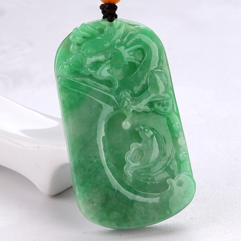 75克 天然缅甸翡翠a货 满绿色龙牌 鱼跃龙门 蛟龙出海 鱼化龙 挂坠