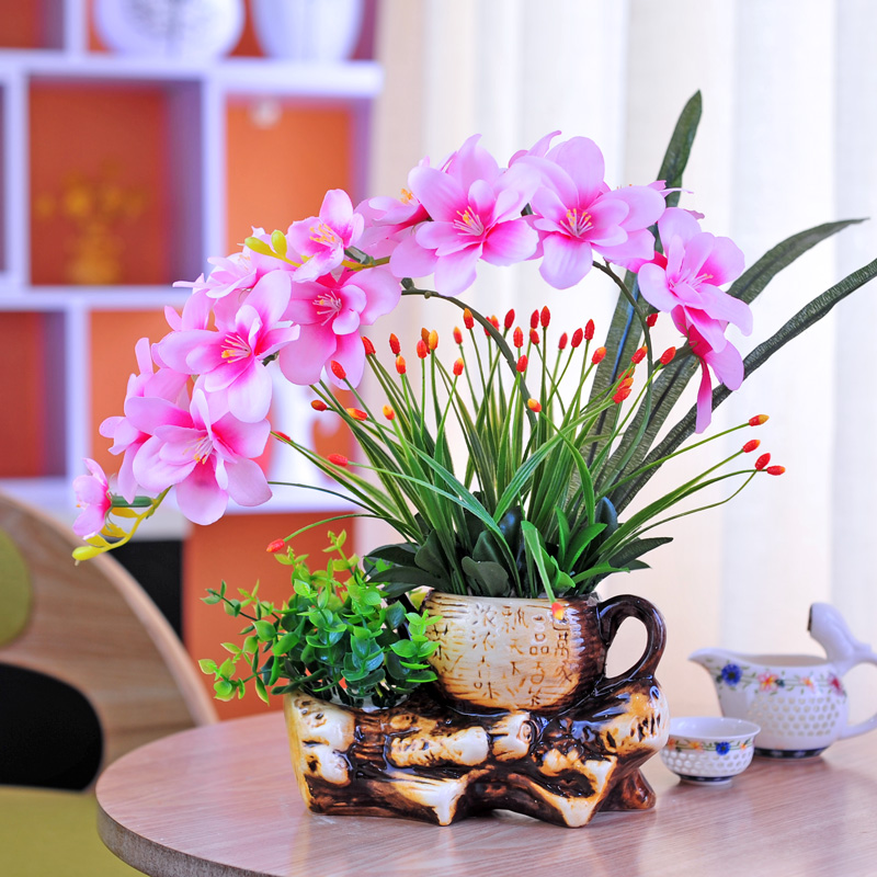 喜莱卡蝴蝶兰花仿真花盆景桌面摆件室内哪个颜色好看一点？