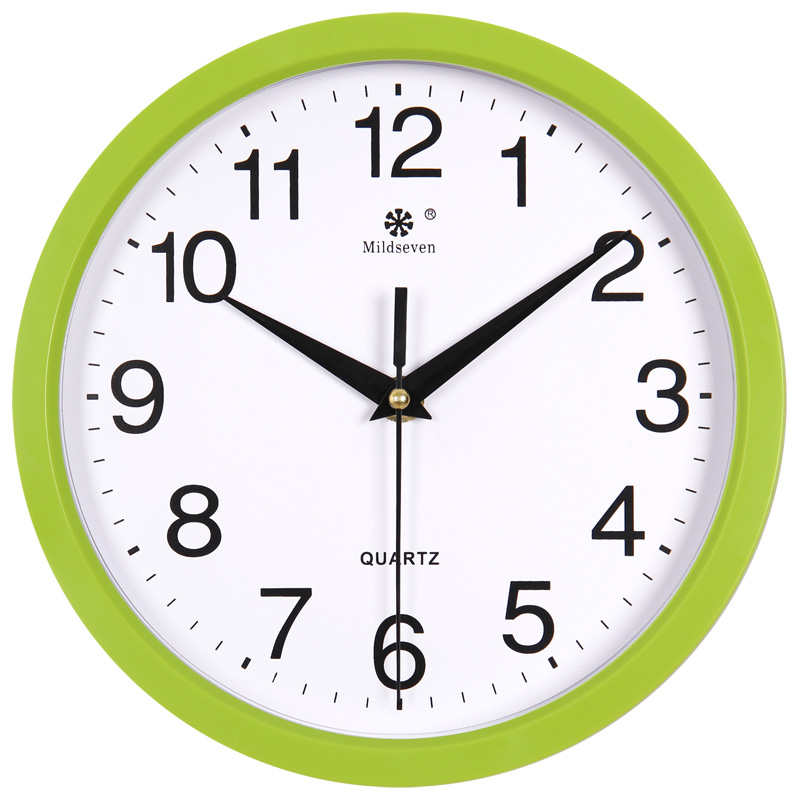 七王星9英寸圆形小挂钟家用静音电子石英钟创意简约钟表批发定制logo