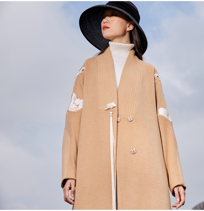 【披风斗篷品牌大全】国内/国际披风斗篷十大品牌榜 - 十大牌子网