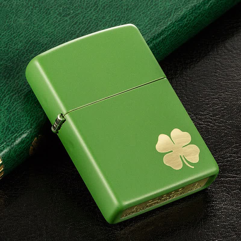 之宝(zippo)打火机 四叶草 青苔哑漆 镭射21032 煤油防风火机