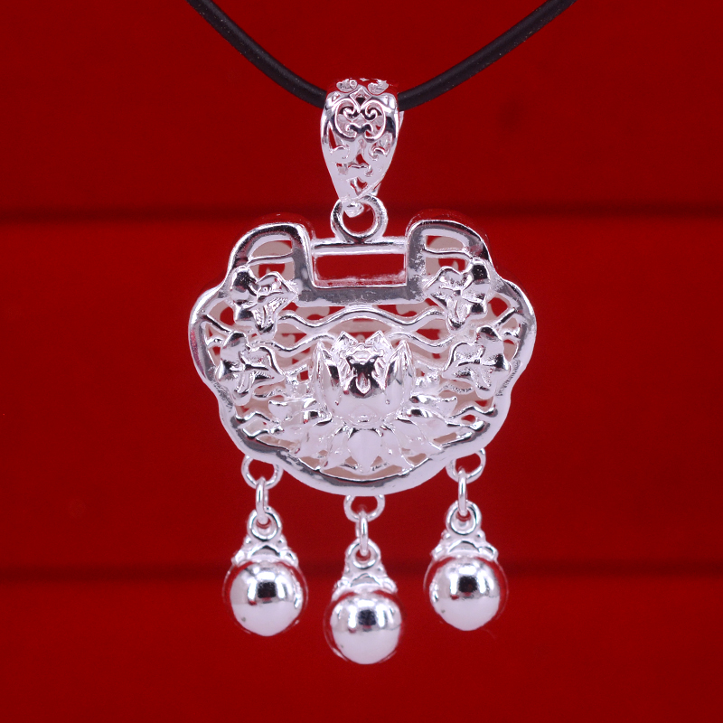 純已久銀飾 990足銀鏤空銀鎖吊墜 蓮花銀鎖 銀銀銀墜 銀鎖帶鈴鐺