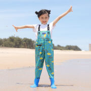 野成裕星赶海服儿童下水裤防水裤雨鞋雨裤沙水服幼儿园玩水连体裤涉水裤 恐龙背带 鞋内长190(30码)