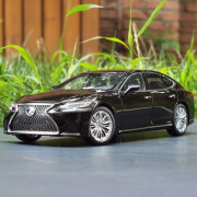 奥图亚（AUTOART）奥拓/AUTOart 1:18 雷克萨斯LEXUS LS500h 汽车模型礼品摆件 收藏 黑色 78868